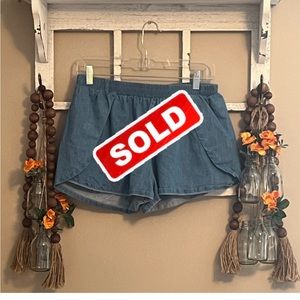 Umgee Shorts- Size Medium
